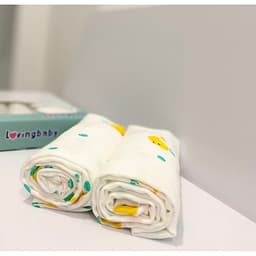 Hộp 2 khăn sợi tre lụa đa năng cho bé - Siêu thấm hút, Mềm mịn, An toàn cho da bé - kích thước 77x77cm