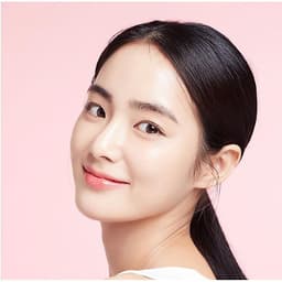 1 Trong Các DỊch Vụ Chăm Sóc Da Mặt Thư Giãn Tuyệt Đối Tại Ấm Brows & Spa