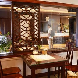 Phú Thọ Hotel Sài Gòn - Trung Tâm Thành Phố Hồ Chí Minh, Gồm Bữa Sáng, Gần Công Viên Đầm Sen