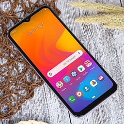 Điện Thoại Vsmart Joy 3 - Hàng chính hãng