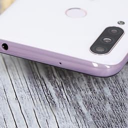 Điện Thoại Vsmart Joy 3 - Hàng chính hãng