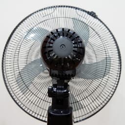 Quạt Năng Lượng Mặt Trời JD-S68 - Quạt Đứng Năng Lượng Mặt Trời - Hàng chính hãng