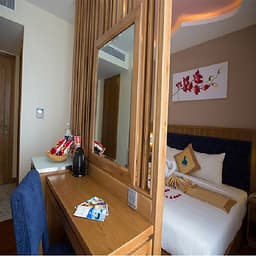 King's Finger Đà Nẵng Hotel City and Ocean View Bao gồm Buffet Sáng , Dịch vụ Hồ bơi tầng cao nhất Tiêu chuẩn