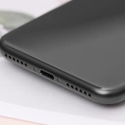 Điện Thoại iPhone SE 2020 128GB - Hàng Chính Hãng