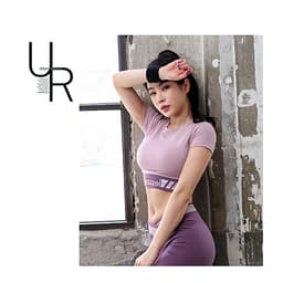 Set Bộ Quần Áo Tập Yoga Gym Thể Thao Nữ, Hàng Đẹp Cao Cấp, Thiết Kế Mới Nhất, Áo Croptop, Quần Cạp Cao, Vải Co Dãn 4 Chiều, 2 Màu Đen - Tím, Mã HK10