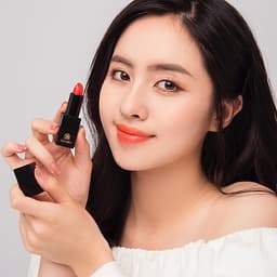 Son Lụa Cỏ Mềm