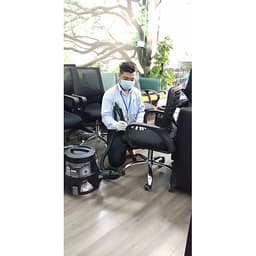 Không Gian Sạch - Dịch Vụ Vệ Sinh Ghế - Tổng đài 18006248 (Dịch vụ được thực hiện bởi Trang thiết bị được chuyển giao từ hệ thống máy Rainbow của tập đoàn Rexair theo công nghệ Hoa Kỳ)