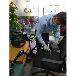 Không Gian Sạch - Dịch Vụ Vệ Sinh Ghế - Tổng đài 18006248 (Dịch vụ được thực hiện bởi Trang thiết bị được chuyển giao từ hệ thống máy Rainbow của tập đoàn Rexair theo công nghệ Hoa Kỳ)