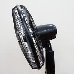 Quạt Năng Lượng Mặt Trời JD-S68 - Quạt Đứng Năng Lượng Mặt Trời - Hàng chính hãng
