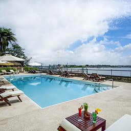 Victoria Châu Đốc Hotel 4* An Giang - Bữa Sáng, Hồ Bơi View Ngã Ba Sông, Trung Tâm Thành Phố