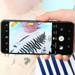 Điện thoại Vsmart Aris (8GB/128GB) - Hàng Chính Hãng