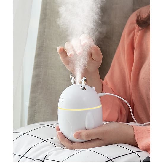 Mua 1 Máy Phun Sương 350ml Khuếch Tán Hơi Nước Có Đèn Led Làm Đèn Ngủ Sạc USB Tặng 1 Xà Phòng Giấy Khô Rửa Tay Bỏ Túi Tiện Lợi - TAI GẤU - HÔNG