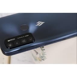 Điện thoại Vsmart Live 4- 6gb| 64gb- Hàng chính hãng