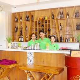 Lotus Garden Resort 3* Mũi Né - Hồ Bơi, Bãi Biển Riêng, Ngay Trung Tâm Đường Nguyễn Đình Chiểu, Phan Thiết