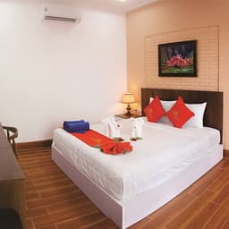 Lotus Garden Resort 3* Mũi Né - Hồ Bơi, Bãi Biển Riêng, Ngay Trung Tâm Đường Nguyễn Đình Chiểu, Phan Thiết