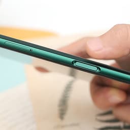 Điện thoại Vsmart Aris (8GB/128GB) - Hàng Chính Hãng
