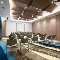 D'Lecia Hotel 3* Hạ Long - Gồm Bữa Sáng, Khách Sạn Mới, Ngay Trung Tâm Bãi Cháy, Gần Biển, Thuận Tiện Thăm Vịnh