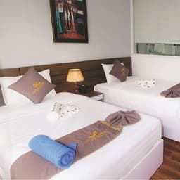 Lotus Garden Resort 3* Mũi Né - Hồ Bơi, Bãi Biển Riêng, Ngay Trung Tâm Đường Nguyễn Đình Chiểu, Phan Thiết