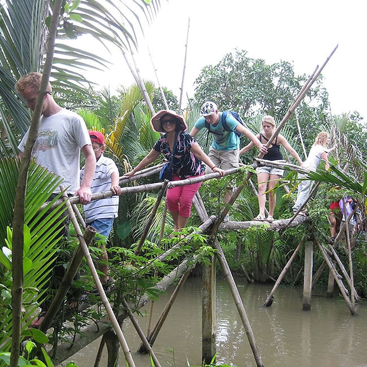 Tour Mỹ Tho - Bến Tre 01 Ngày, Ăn Cơm Phần, Khởi Hành Hàng Ngày Từ HCM