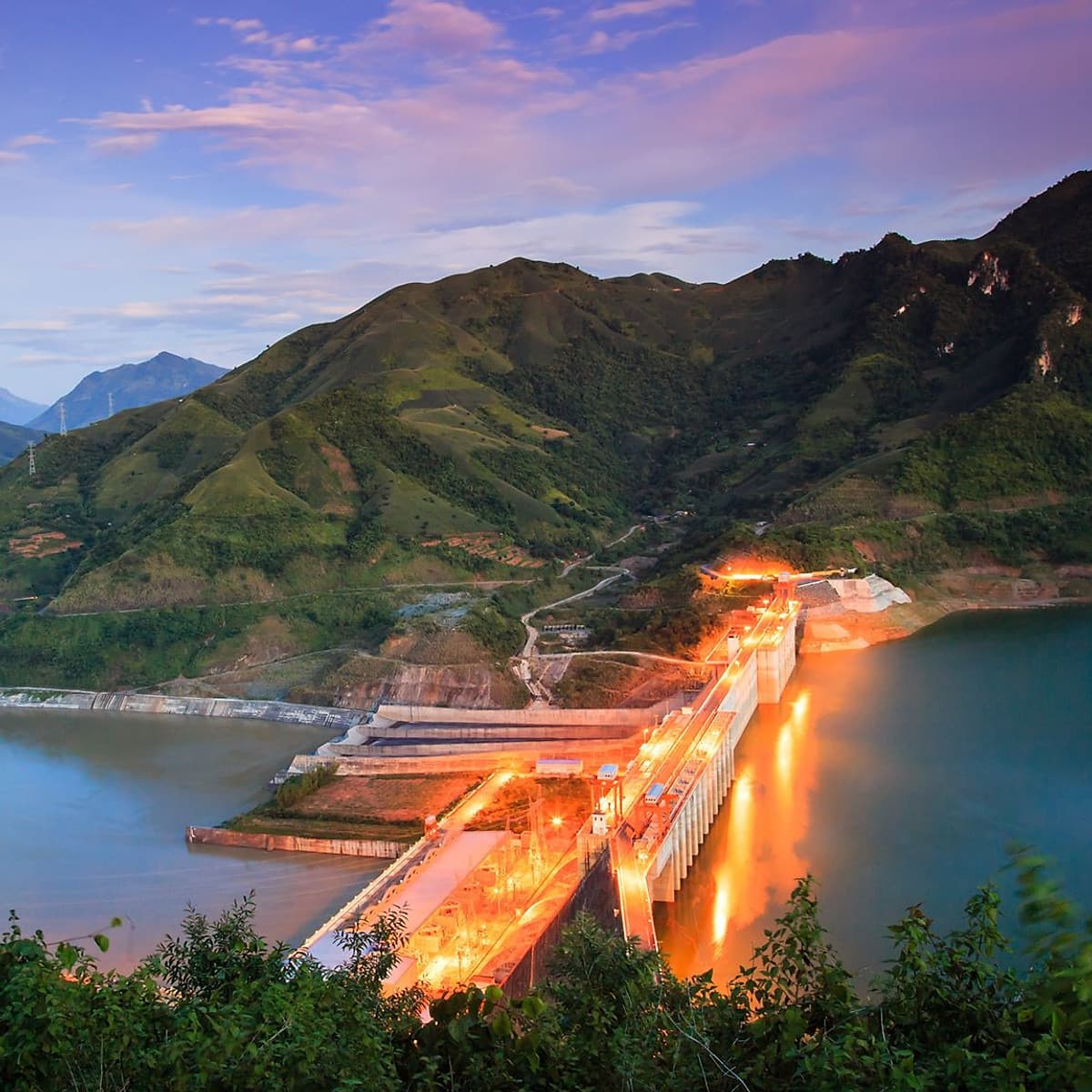 [Tour Tết] tham quan Hà Nội - Mộc Châu - Ninh Bình 4 ngày 3 đêm mùng 2 - 3- 4 Tết khởi hành tại thành phố Hồ Chí Minh bằng máy bay Vietjet Air