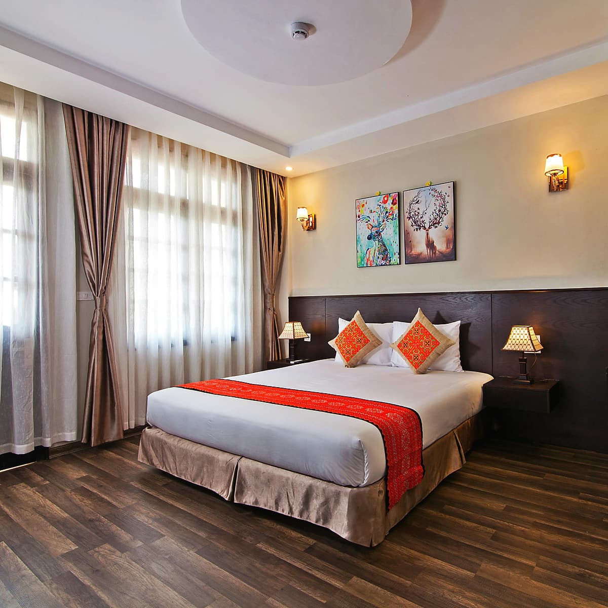 [Lacasa Sapa Hotel] Điểm đến giữa thung lũng Mường Hoa , Nhiều dịch vụ  và Miễn phí Buffet sáng