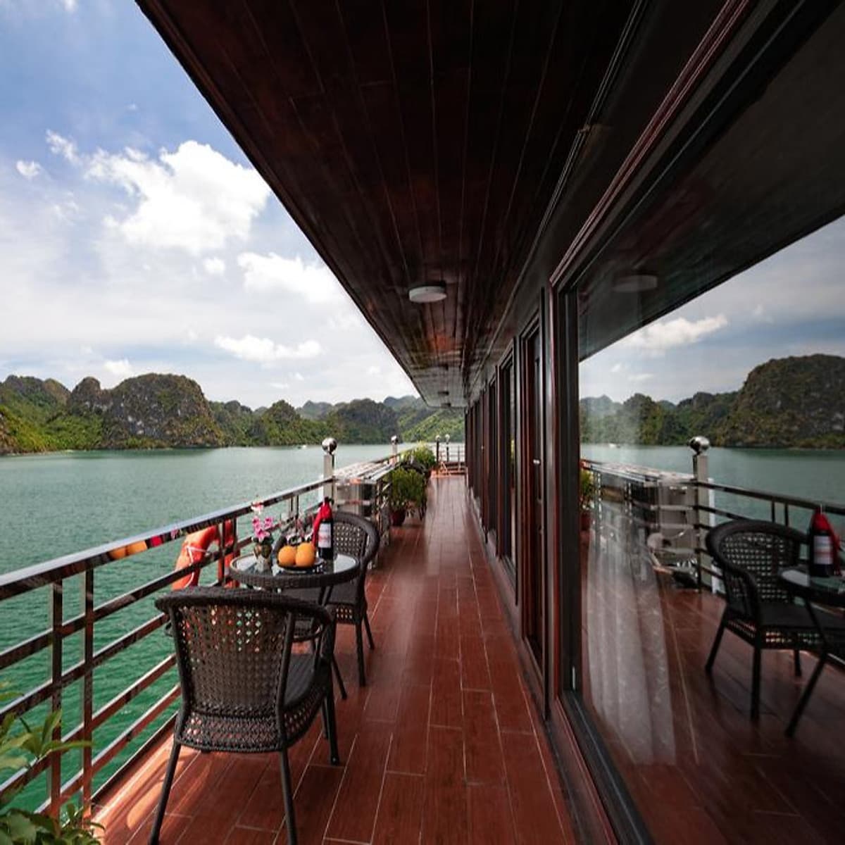 Trải Nghiệm Cực Sốc Tour Du Lịch 2 Ngày 1 Đêm Ngủ Trên Du Thuyền  5 Sao La Pandora Thăm Vịnh Hạ Long, Trải Nghiệm Chèo Thuyền  Kayak