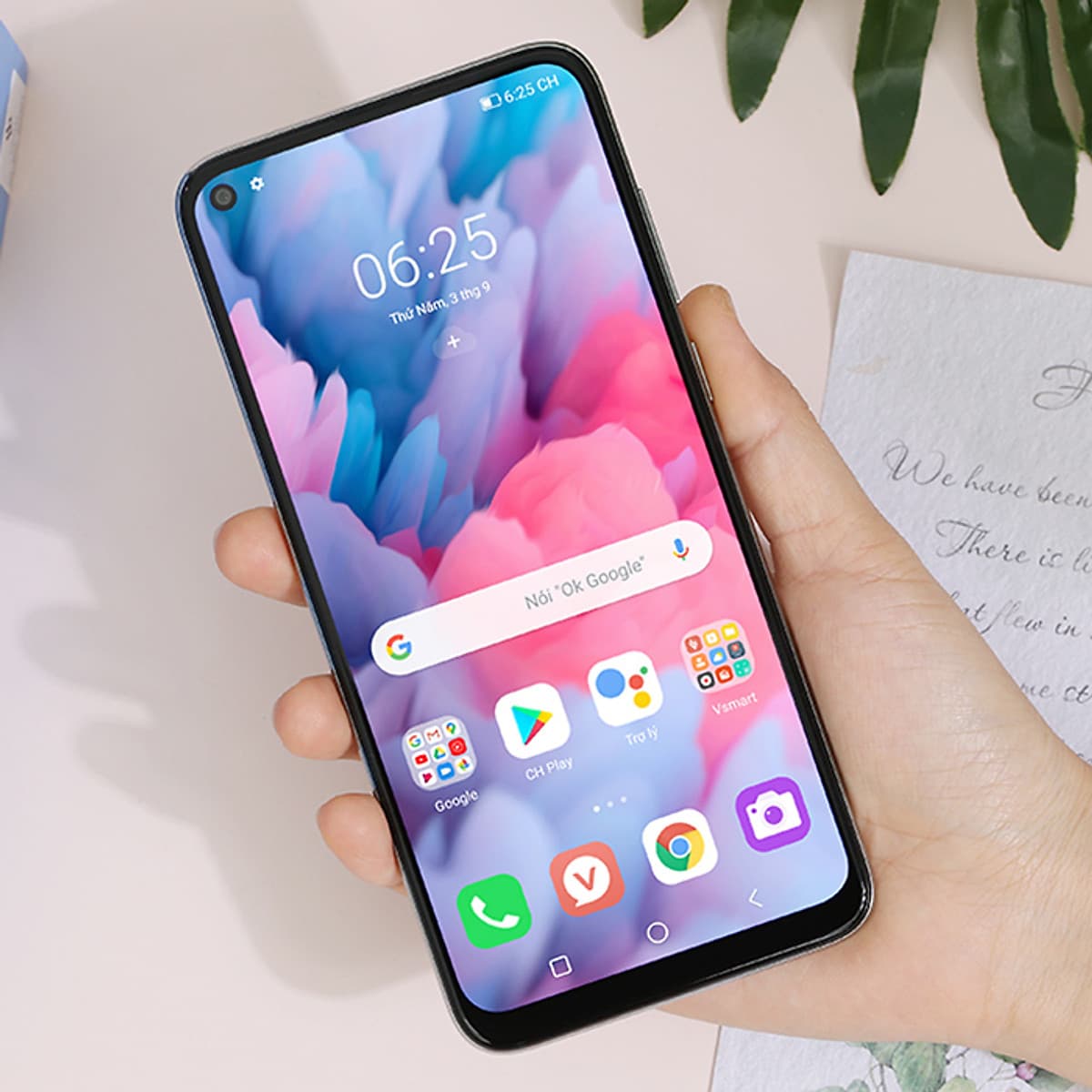 Điện Thoại Vsmart Live 4 (6GB/64GB) - Hàng Chính Hãng