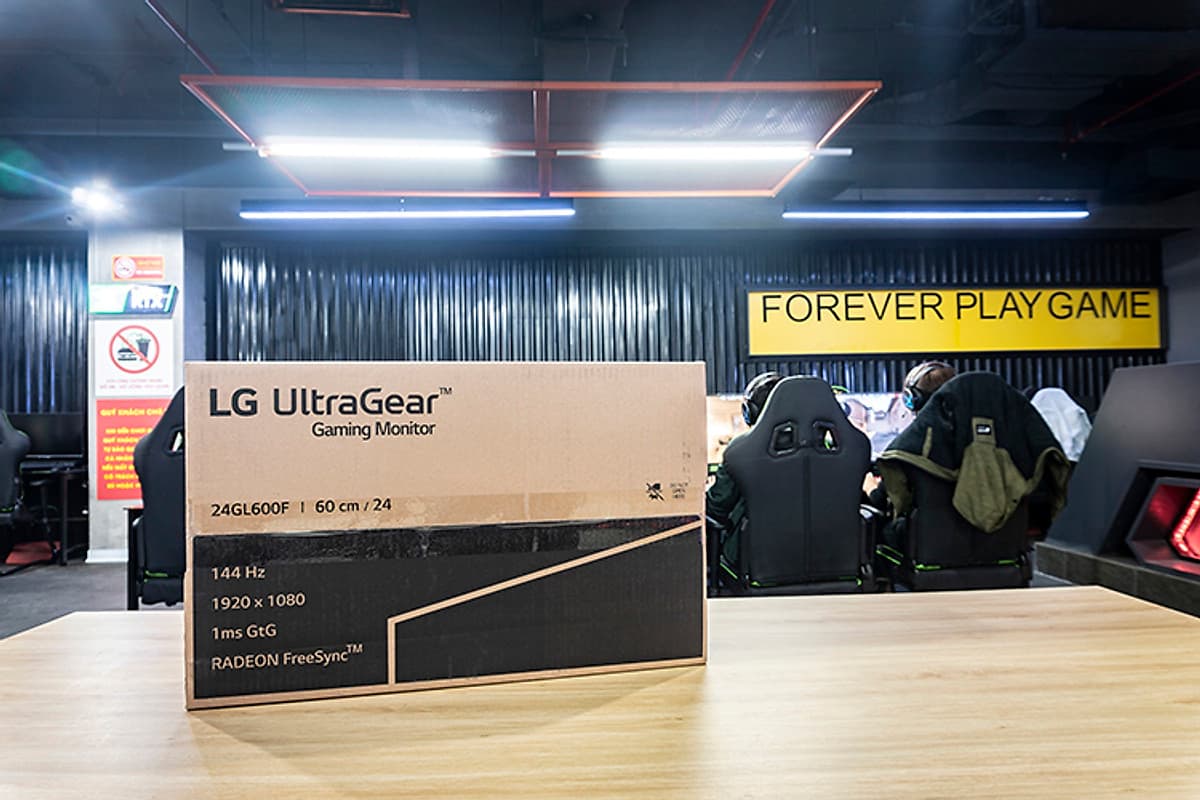 Màn Hình Gaming LG UltraGear 24GL600F-B 24 inch Full HD (1920 x 1080) 1ms 144Hz Radeon FreeSync TN - Hàng Chính Hãng
