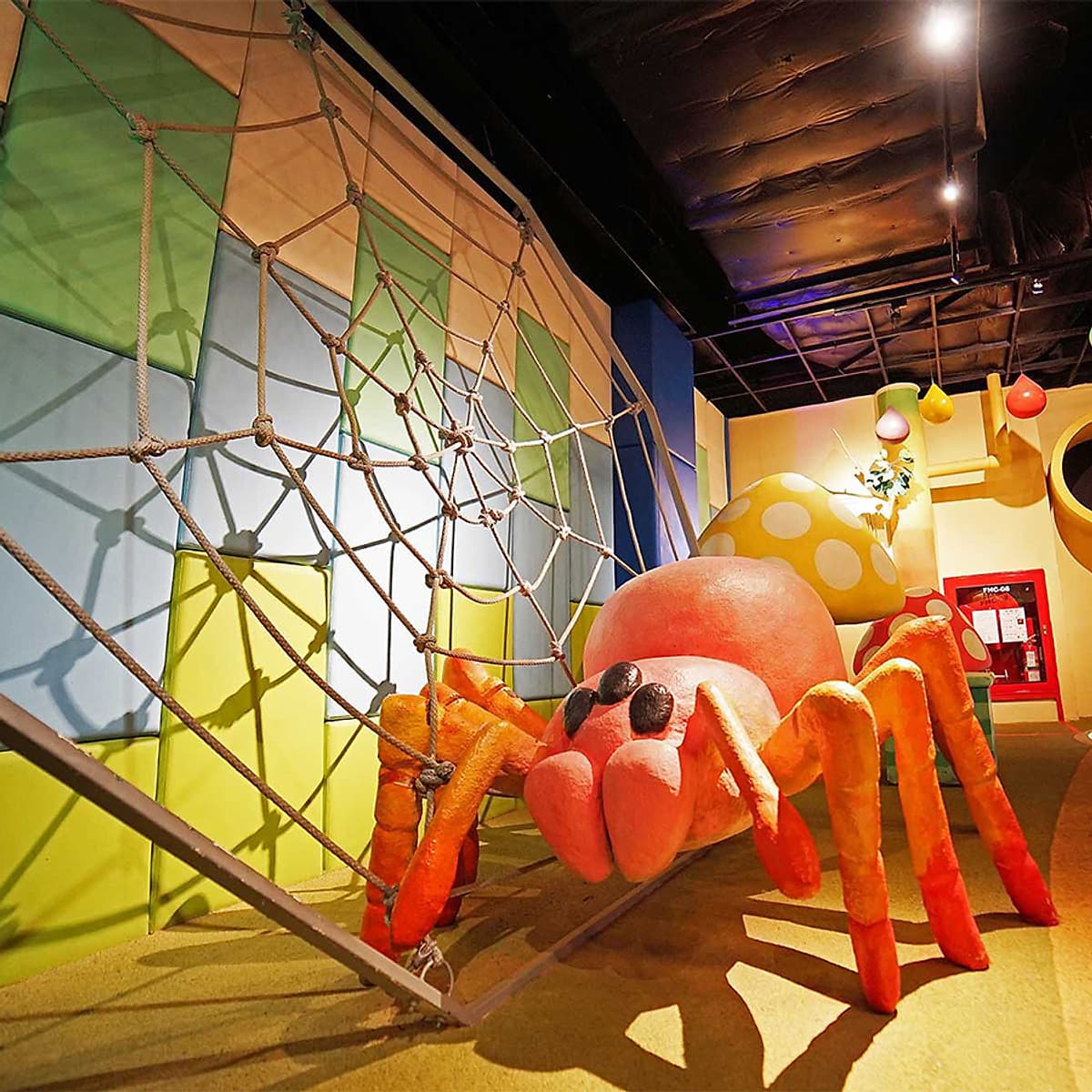Vé Bảo Tàng Rubber Land Pattaya, Thái Lan