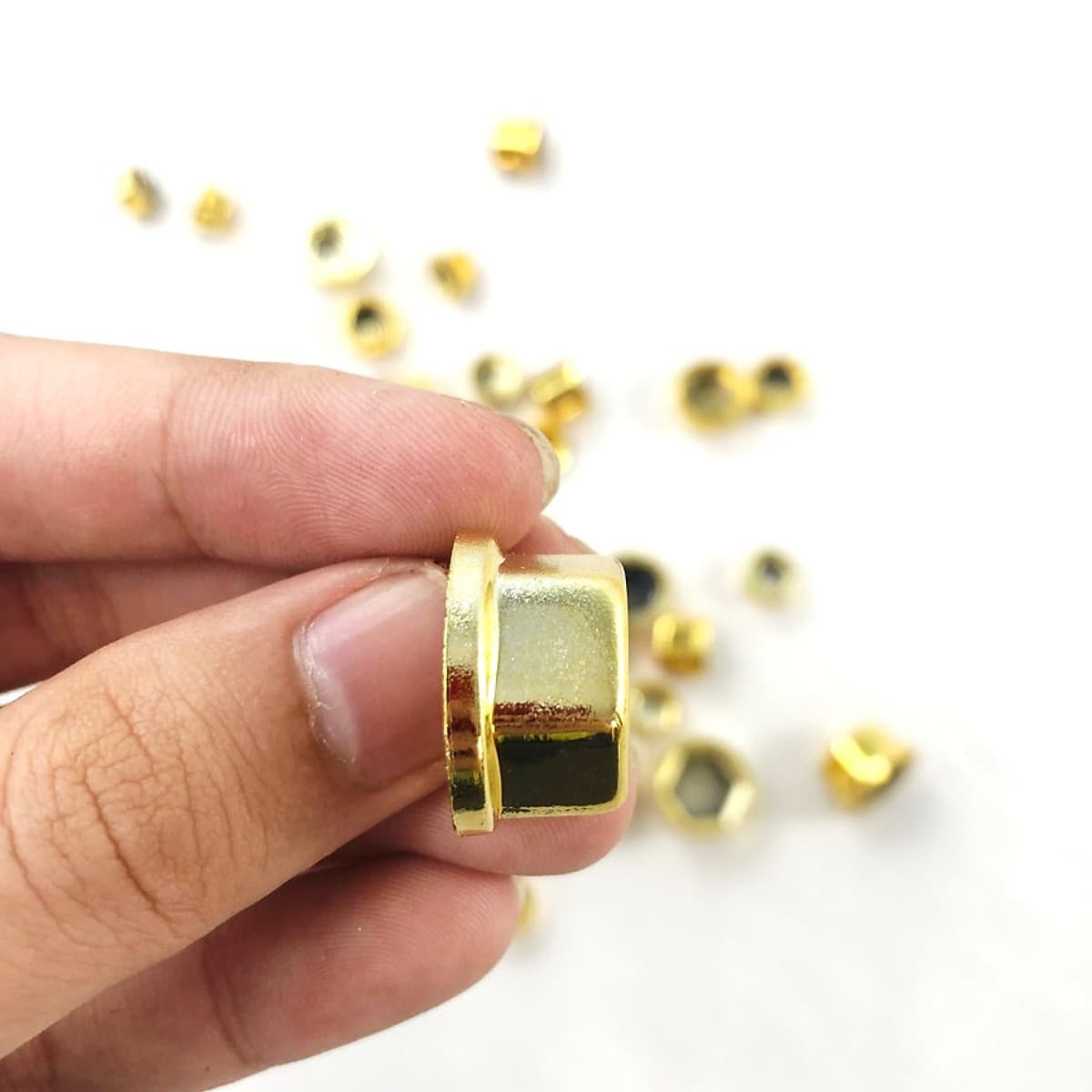 Chụp Ốc Xe máy Kiểu Lục Giác 