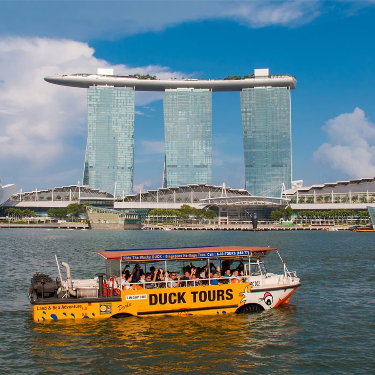 Vé Tham Quan Singapore Bằng Xe Ducky Wacky
