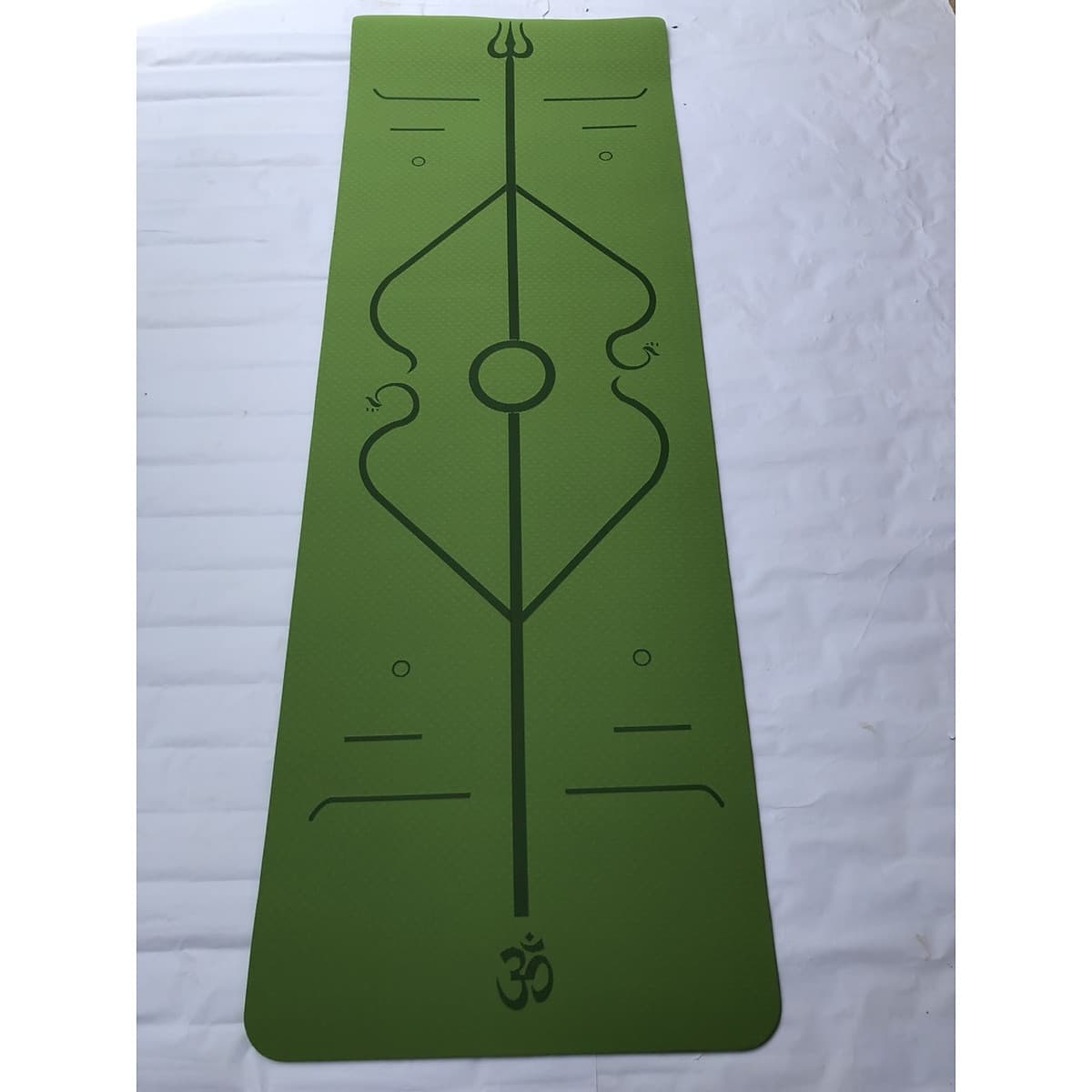Thảm yoga định tuyến 8mm TPE(kèm túi đựng+dây buộc thảm )-Hoa văn ngẫu nhiên