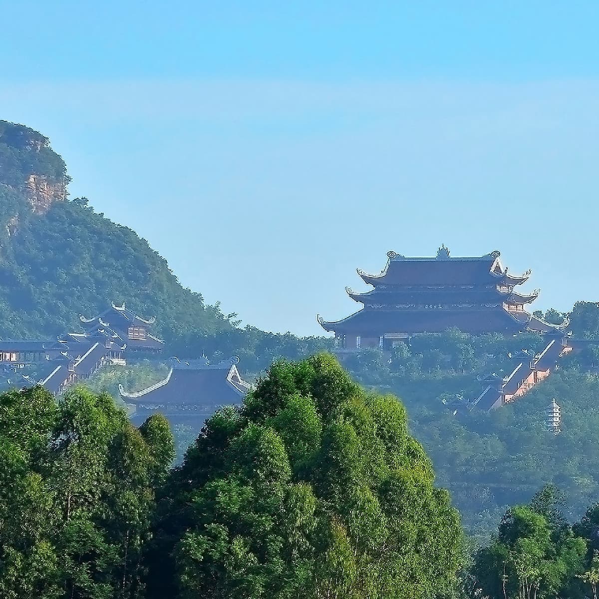 [HCM] Tour 4N3Đ Hà Nội - Ninh Bình - Hạ Long - Yên Tử, Bay Bamboo Airways, Khởi Hành Thứ 5 Hàng Tuần