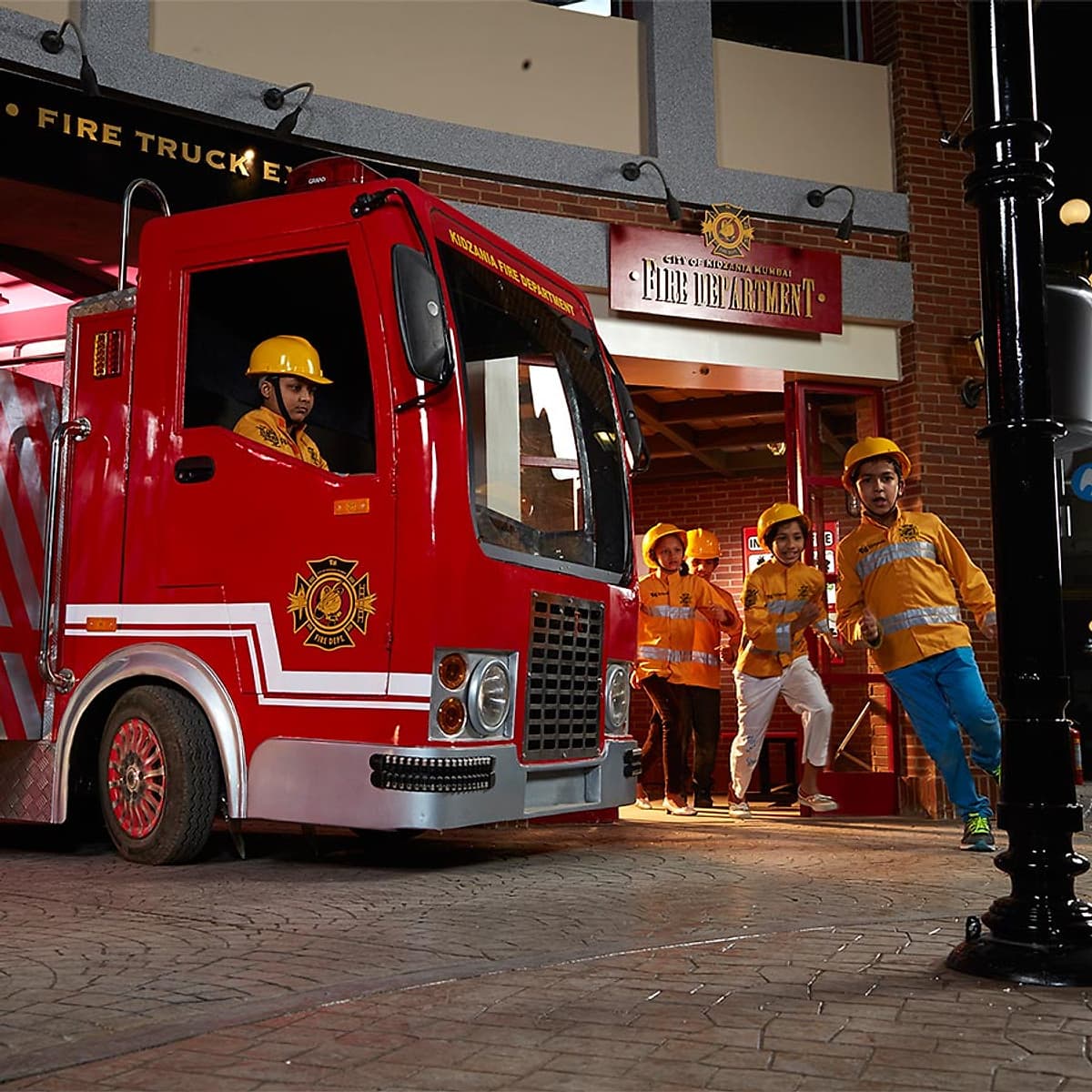 Vé Tham Quan Kidzania Kuala Lumpur, Malaysia