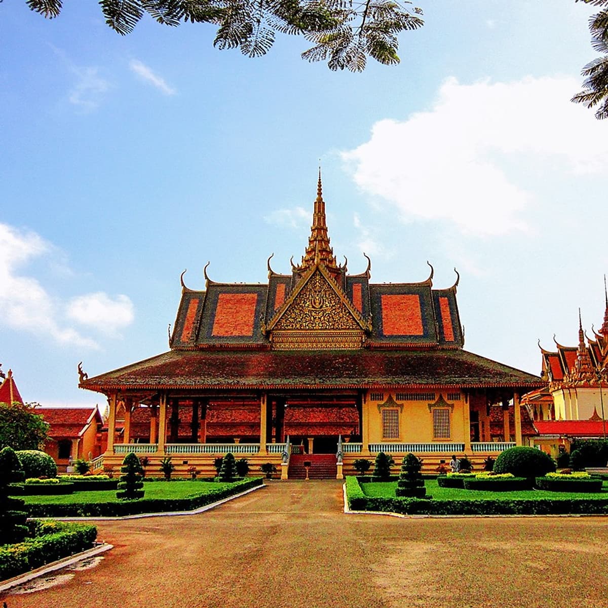 Tour Campuchia 4N3Đ: Biển Kép - Cao Nguyên Bokor - Phnom Penh, Khởi Hành Thứ 5 Hàng Tuần & Dịp Lễ 30/4