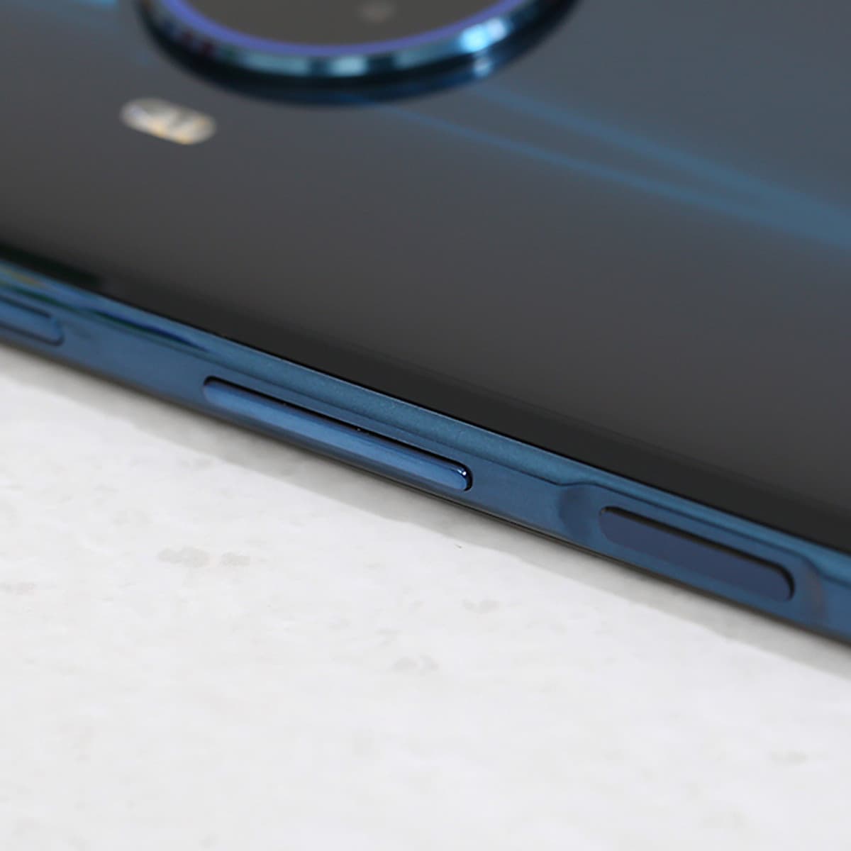Điện Thoại Nokia 8.3 5G (8GB/128GB) - Hàng Chính Hãng