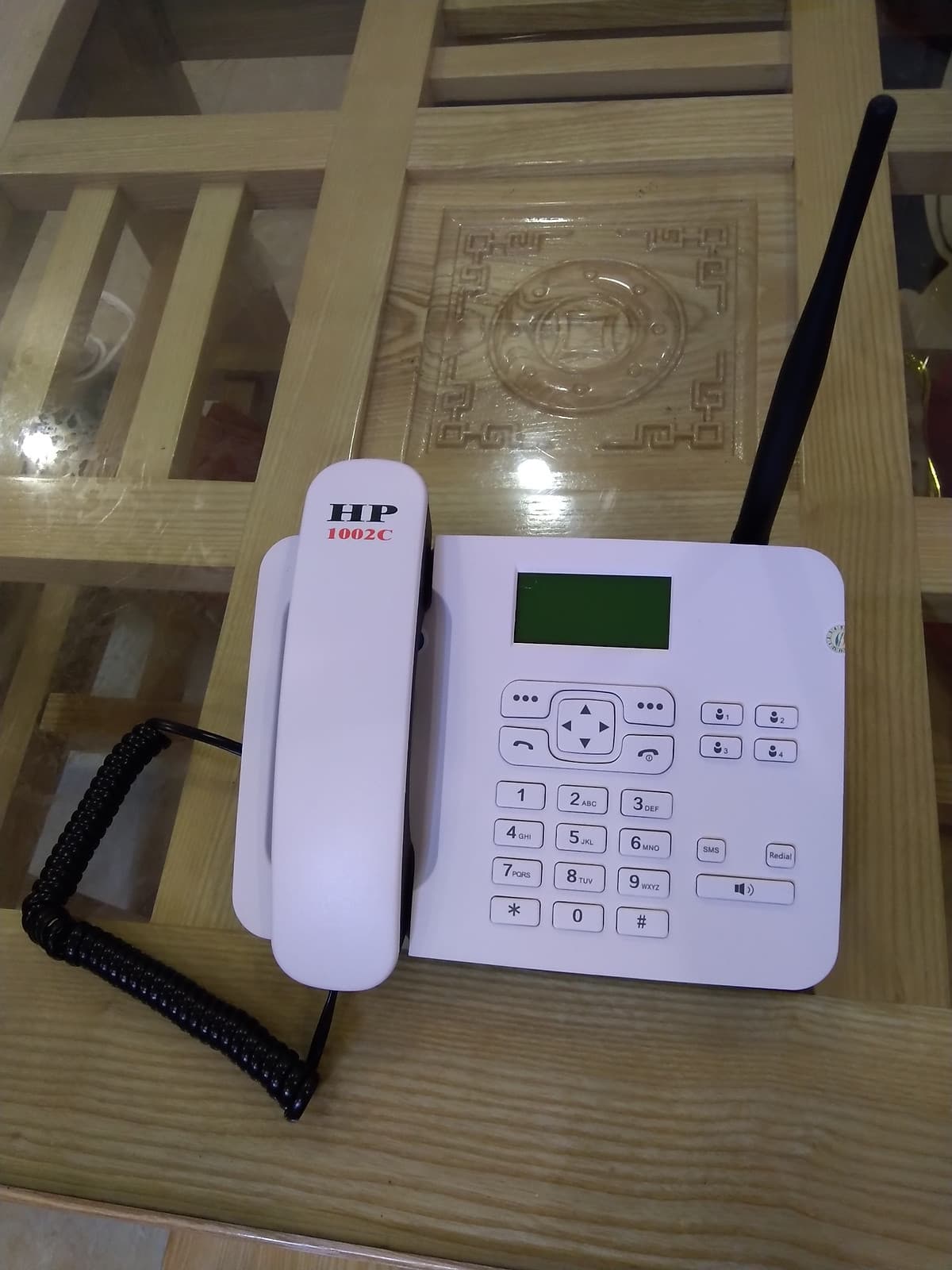Điện thoại bàn cố định không dây lắp các loại sim cố định, di động Viettel, Mobi, Vina...