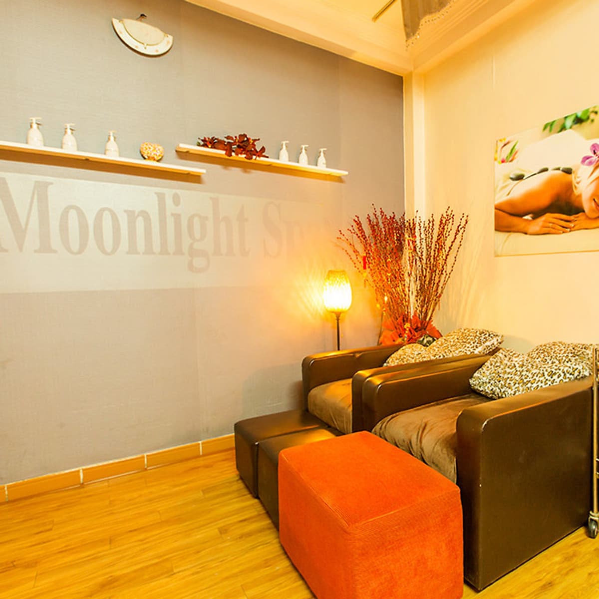 Moon Light Spa - Chăm Sóc Da Thư Giãn Vitamin C