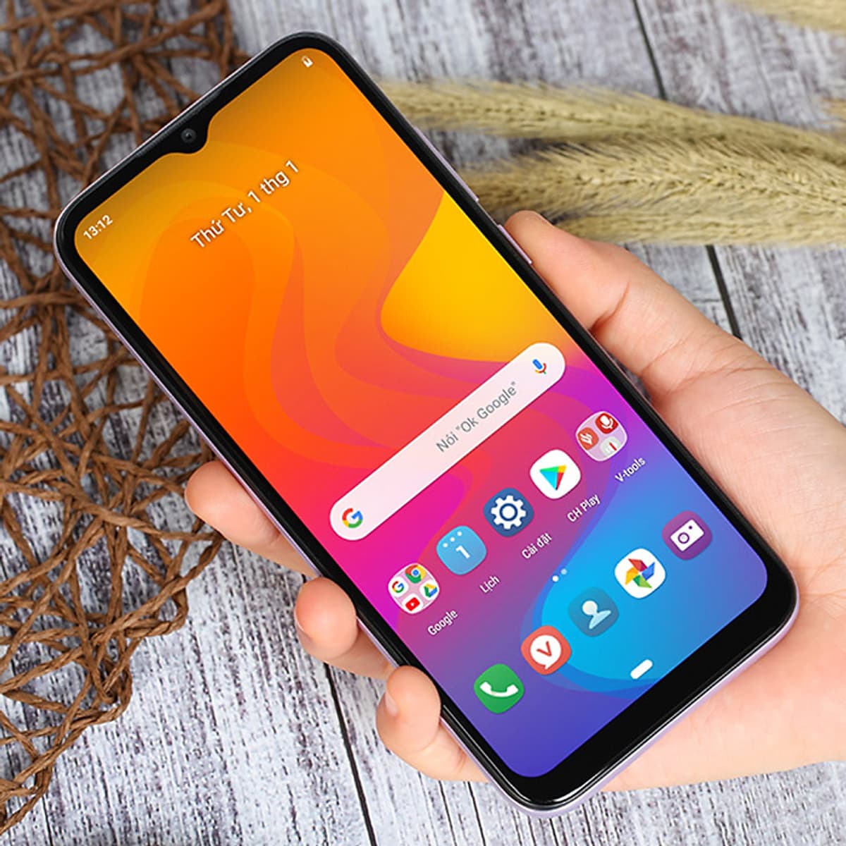 Điện Thoại Vsmart Joy 3 - Hàng chính hãng