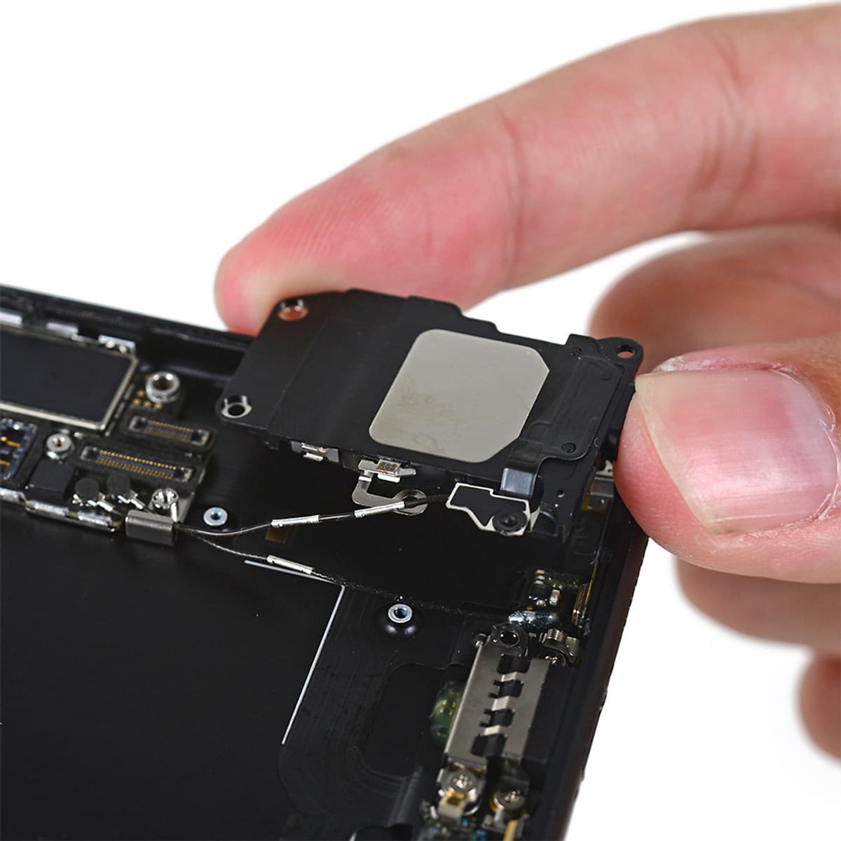 Dịch Vụ Thay Loa Trong iPhone 7