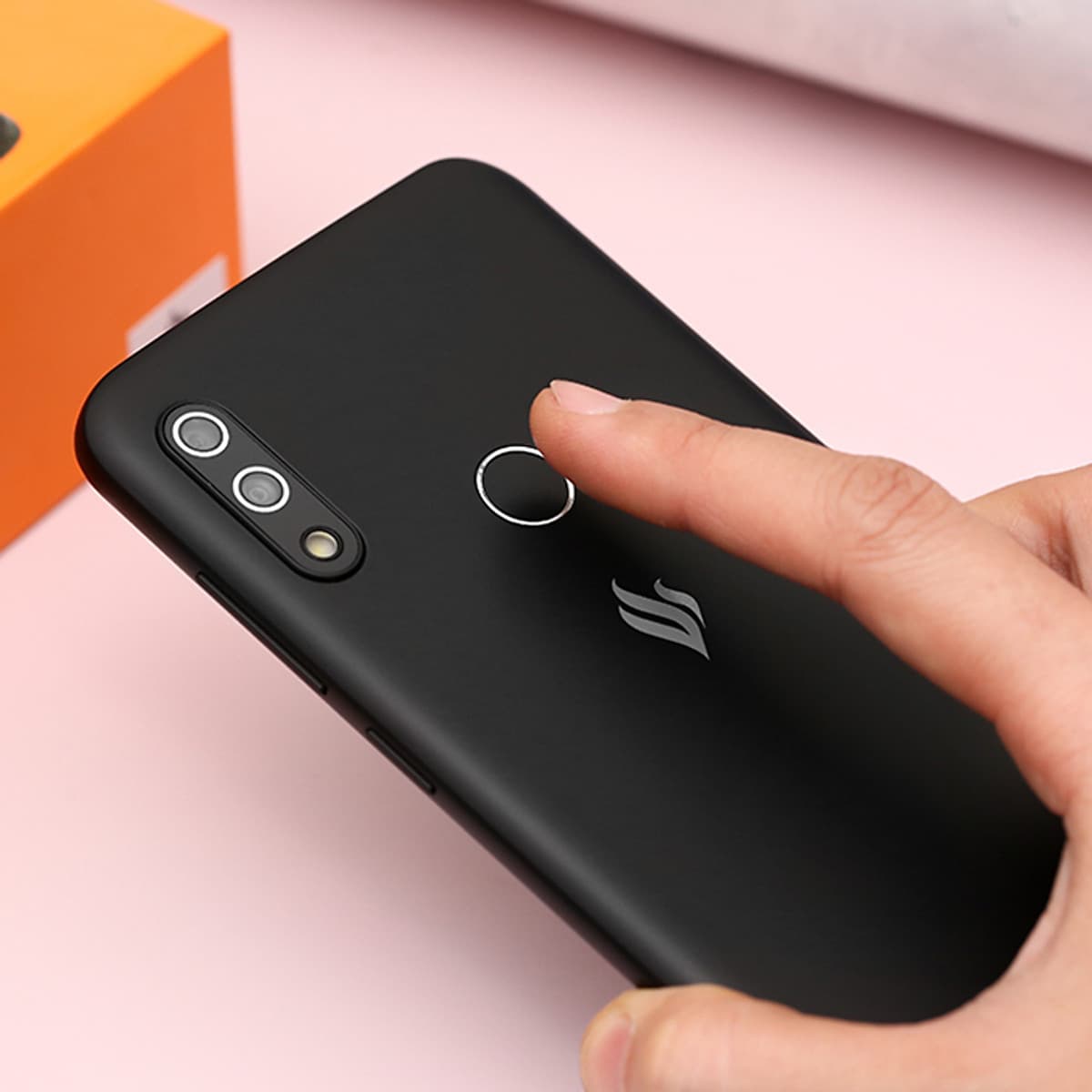 Điện thoại Vsmart Star 4 (3GB/32GB) - Hàng Chính Hãng