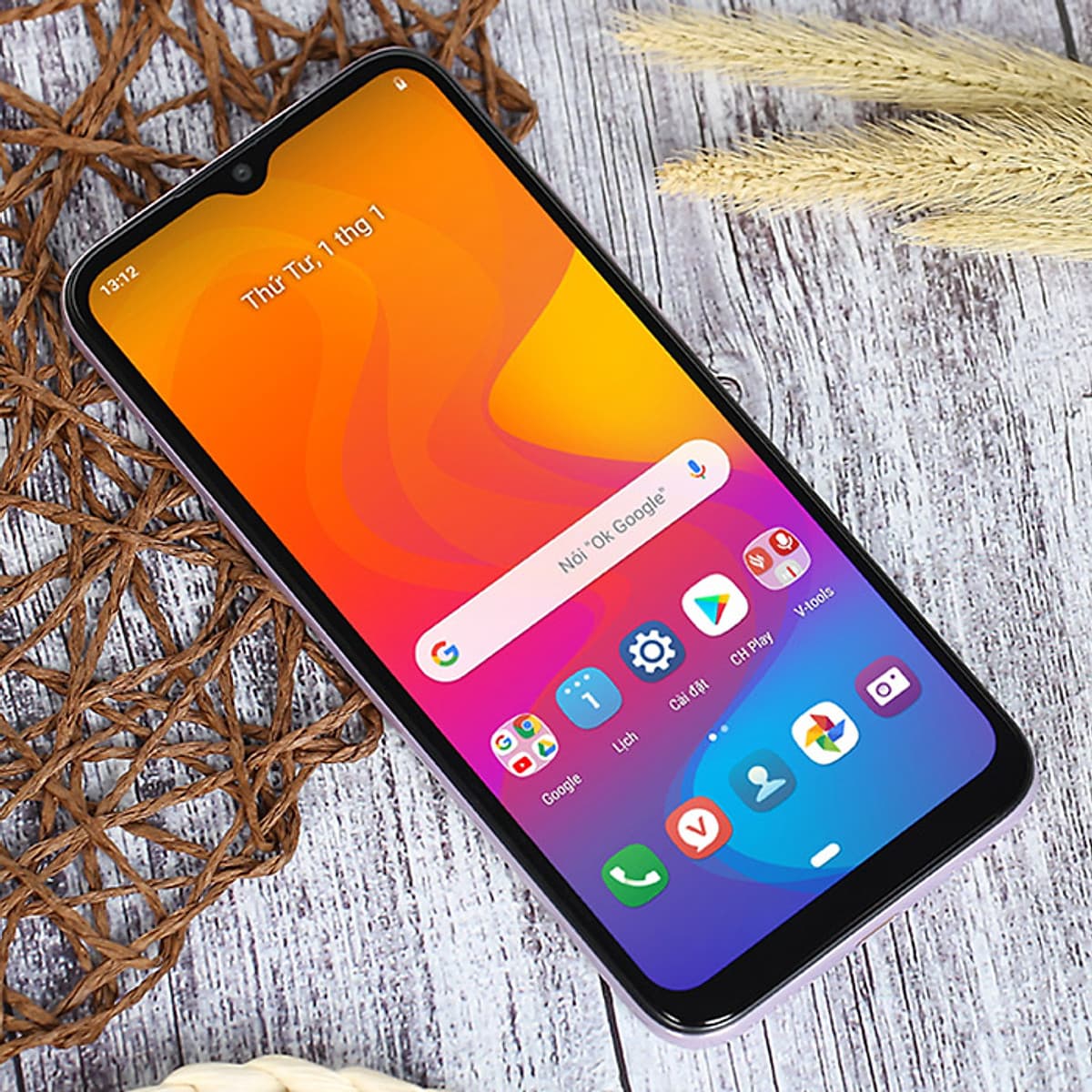 Điện Thoại Vsmart Joy 3 - Hàng chính hãng