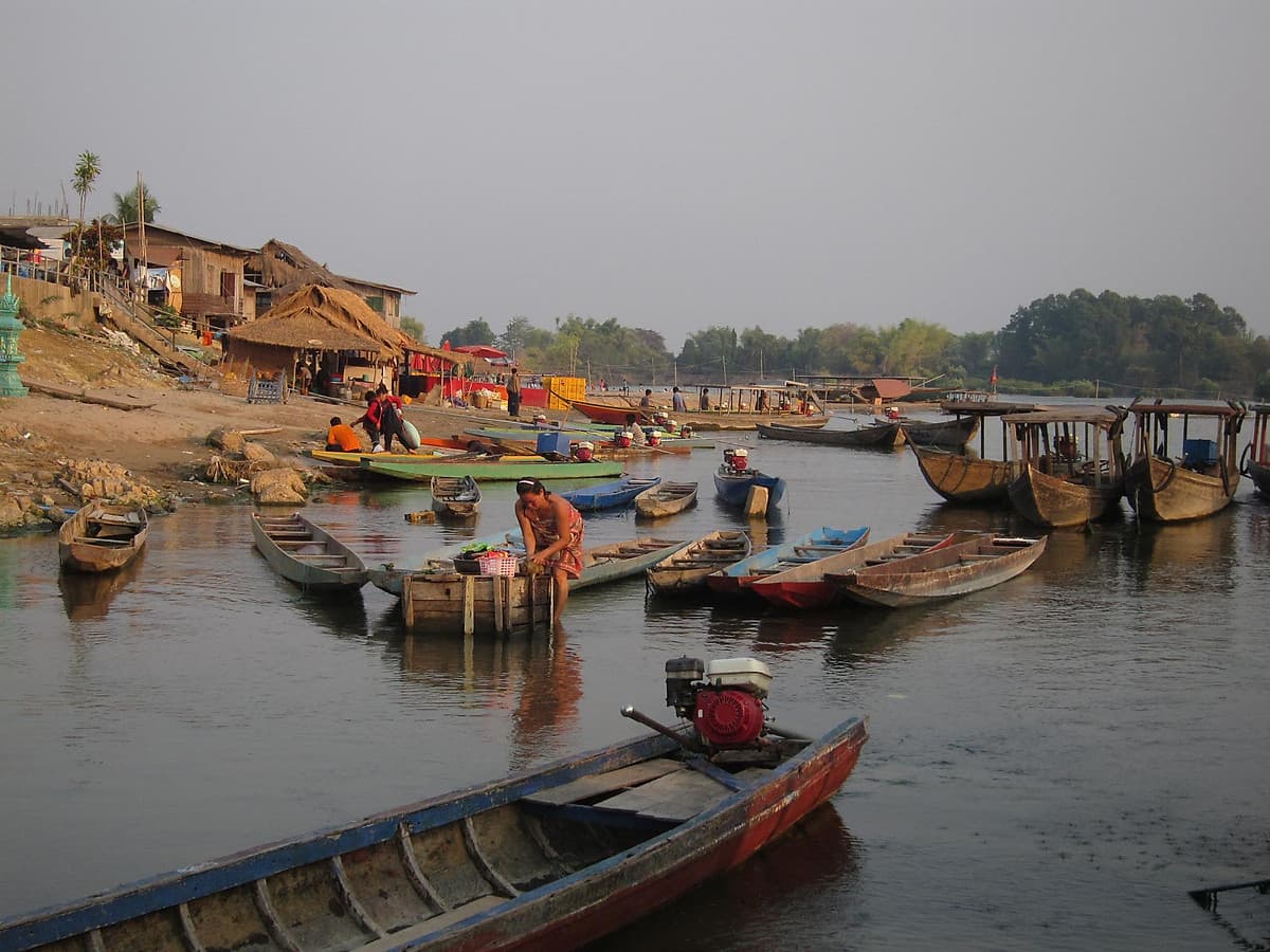 TOUR CAMPUCHIA 3N2Đ: KRATIE - PREAH VIHEAR - STUNG TRENG - VIETKITE TRAVEL