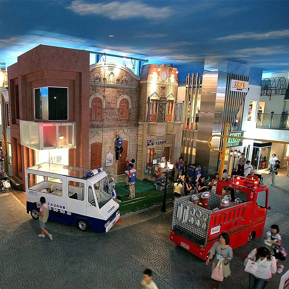Vé Tham Quan Kidzania Kuala Lumpur, Malaysia