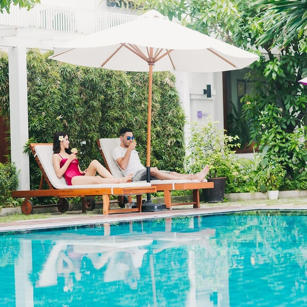 ÊMM Hotel 4* Huế - Trung Tâm Thành Phố, Buffet Sáng, Hồ Bơi, Gần Cầu Trường Tiền & Sông Hương