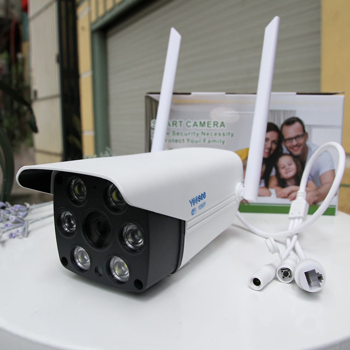 Camera wifi ngoài trời YOOSEE ZQ25M 2.0MP Full HD, quan sát cố định, 2 led hồng ngoại, đàm thoại 2 chiều, hỗ trợ thẻ nhớ lên đến 128G, 2 anten, cảnh báo chống trộm- Hàng nhập khẩu 