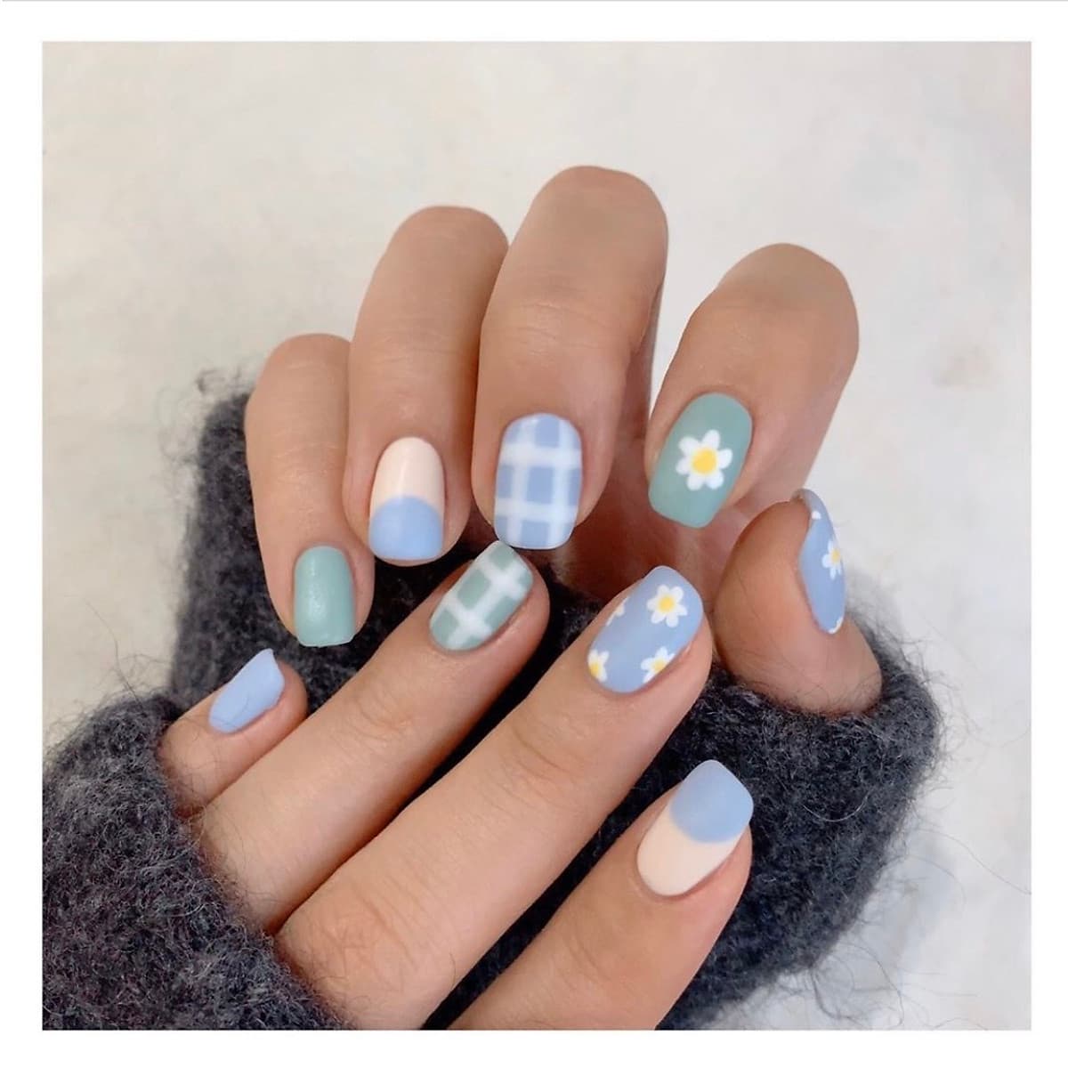 Combo Cắt Da, Sơn Gel Tại Unicorn Beauty Lab - UBL1