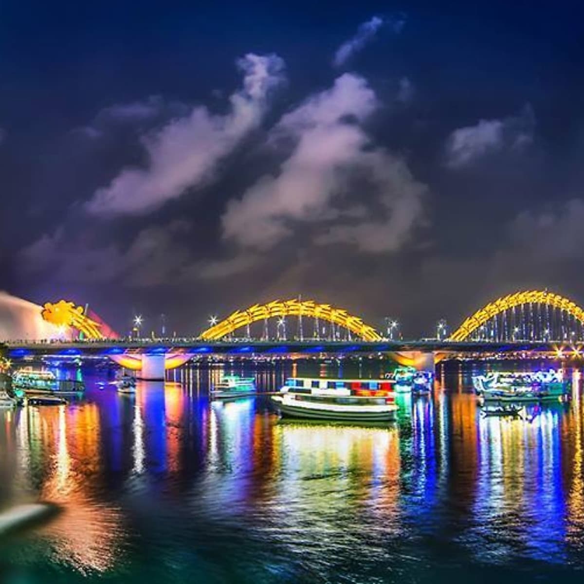 Vé Du Thuyền Sông Hàn Đà Nẵng Về Đêm