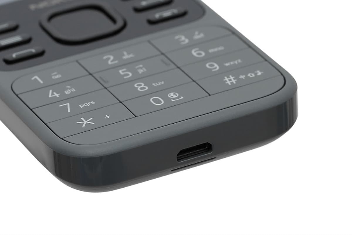 Điện Thoại Nokia 215 4G - Hàng Chính Hãng