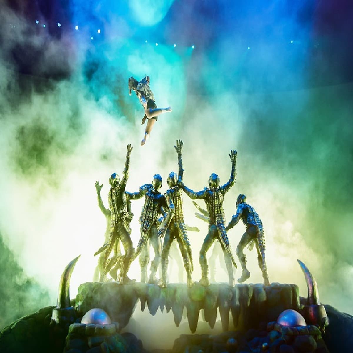 Vé Kaan show pattaya - Sky Zone Show (suất: 19:30)